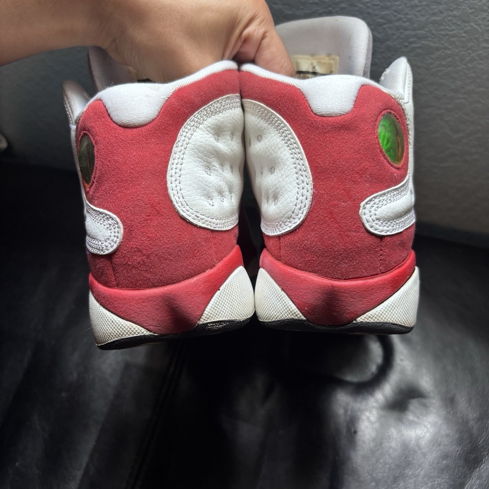 Jordan 13 Retro Atmosphere Grey Red White Youth Sneakers Size 5Y Kids Shoes - Picture 4 of 8